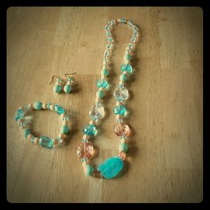 Sold BRAND NEW Light blue pearl jewelry set