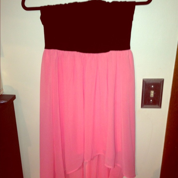 NWOT peach and black high low dress!