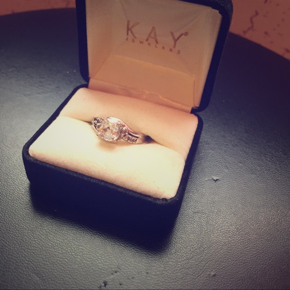 kay jewelers gemstone rings