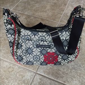 Petunia Pickle Bottom