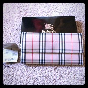 Burberry wallet