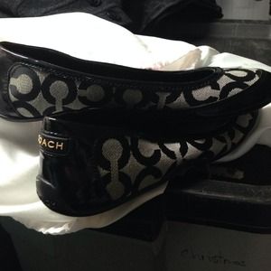 Coach flats