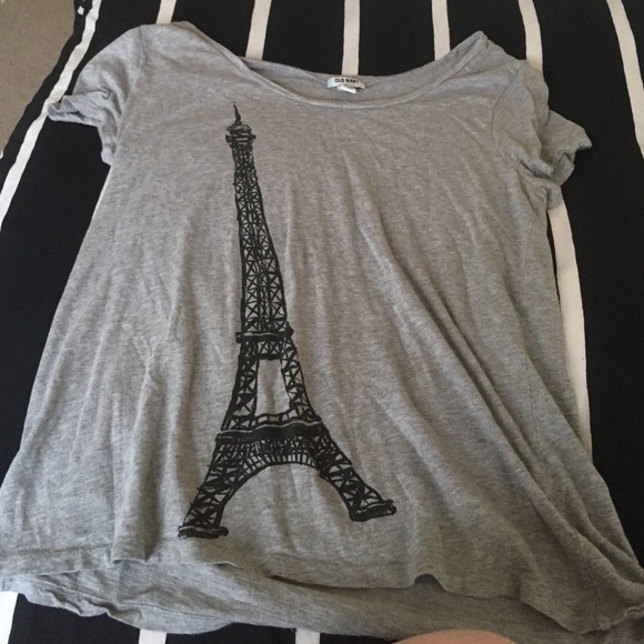 grey and black Eiffel Tower shirt