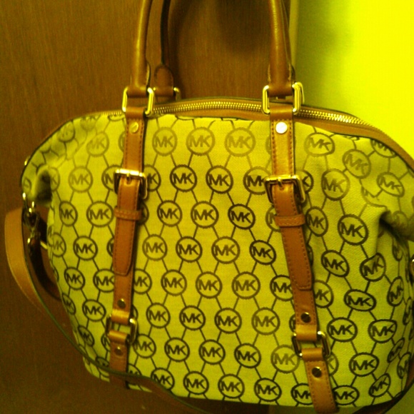 Michael Kors Bedford Large & brand new wallet