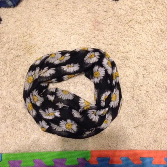 Infinty scarf