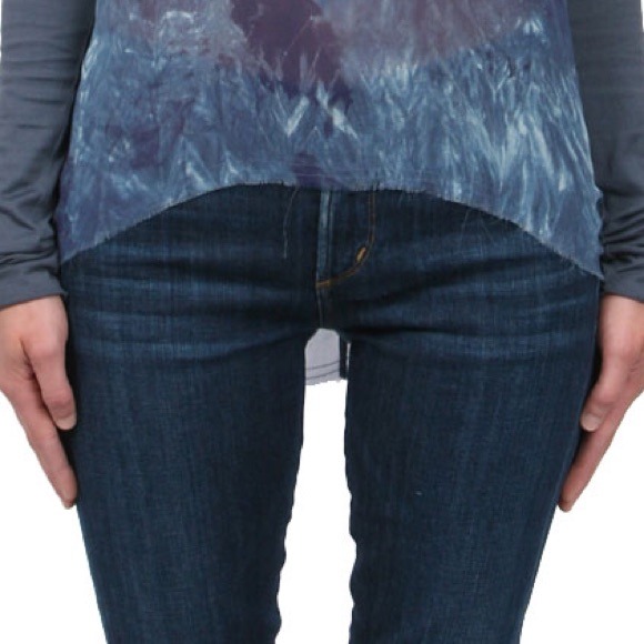 Hold 100% silk blouse (Neiman Marcus) - Picture 3 of 4