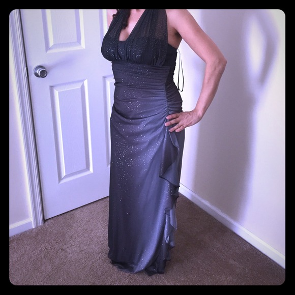 Evening Gown.👗 - Picture 1 of 1