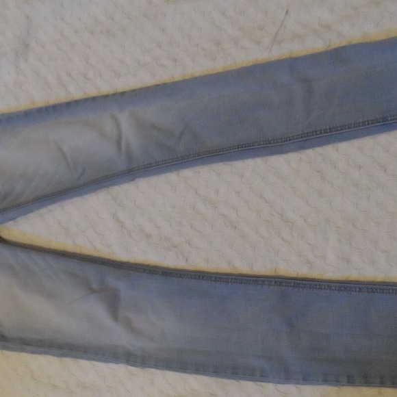 Hollister jeans, size 3 jeggings or super skinny