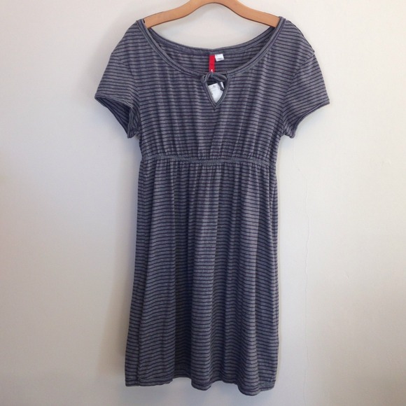 striped dress - Picture 2 of 4