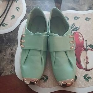 Sorry dont have the box