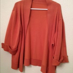 Women's sweater