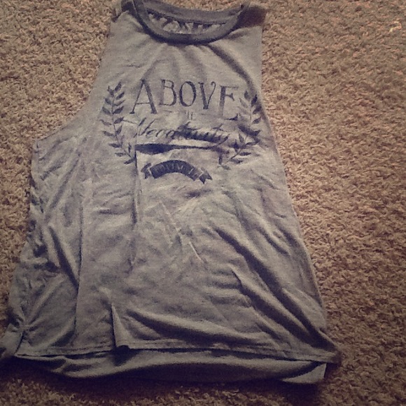 Open arm tank top