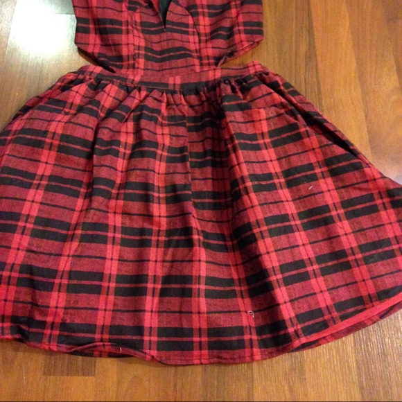 Nastygal Plaid Red Black Cutout Sides Mini Dress - Picture 3 of 4
