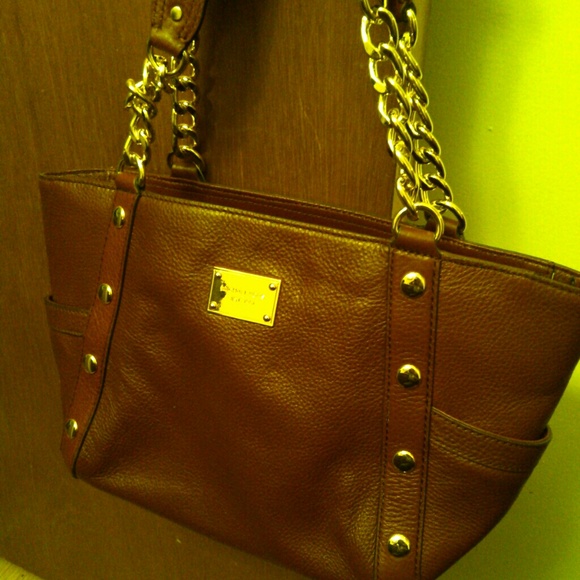 **Sold**Michael Kors Delancey Reg $200