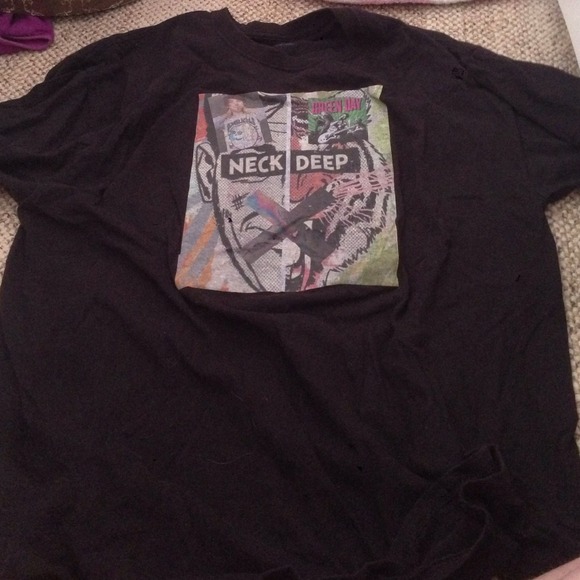 T shirt