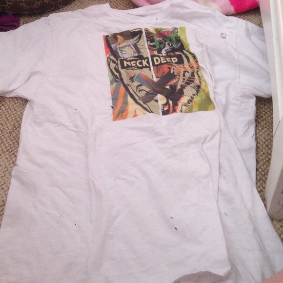 T shirt