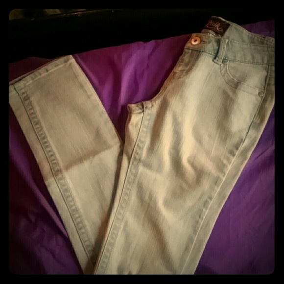 Skinny jeans