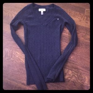 American Eagle navy blue sweater