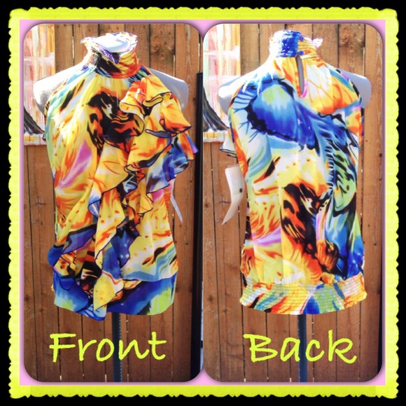 ๐HOST PICK๐๐Sandrine Ruffled Top๐ - Picture 2 of 4