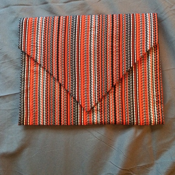 Clutch purse