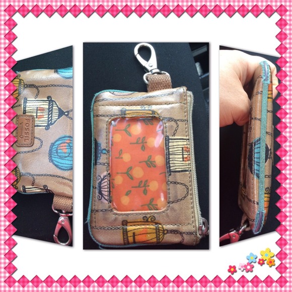 Fossil  credit card holder.