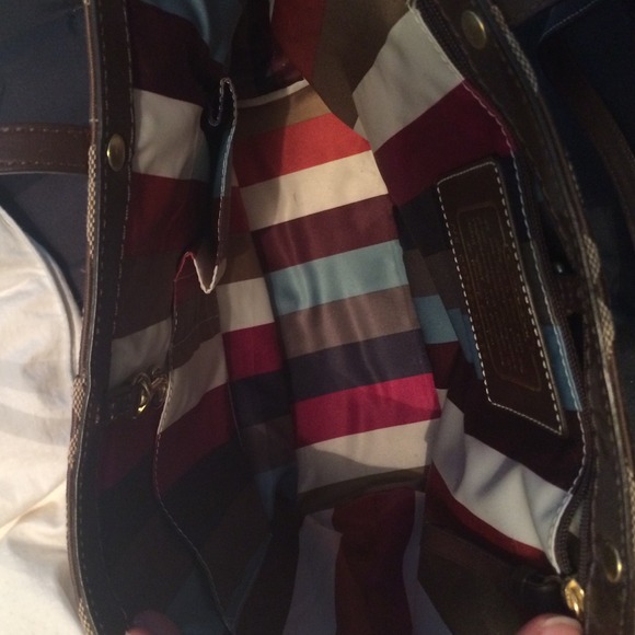 An Authentic Coach purse - Picture 2 of 2