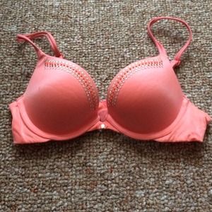 Bundle of two! VS 34a very sexy push up