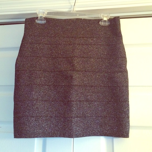 Black sparkly skirt