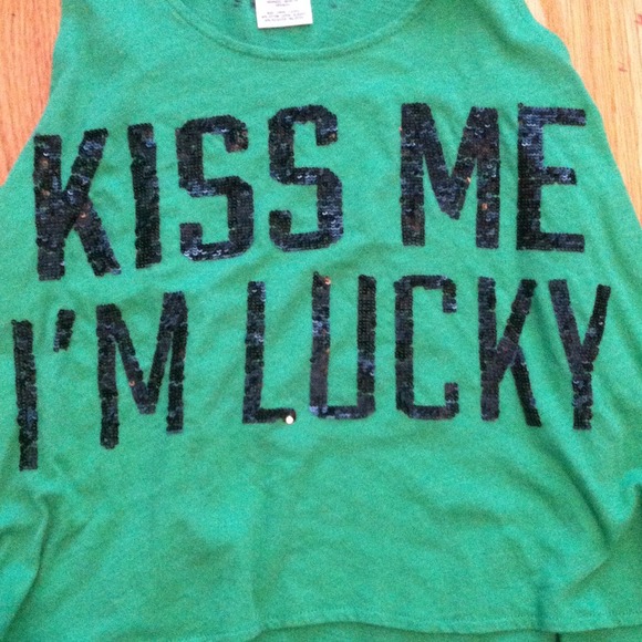 Pink kiss me st. Patricks day shirt🍀