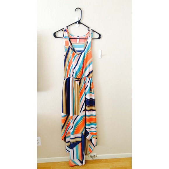 Beautiful mix colored maxi dress