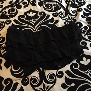 Black ruffle crop top
