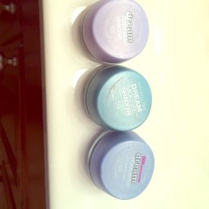 Maybelline dream mouse shadow