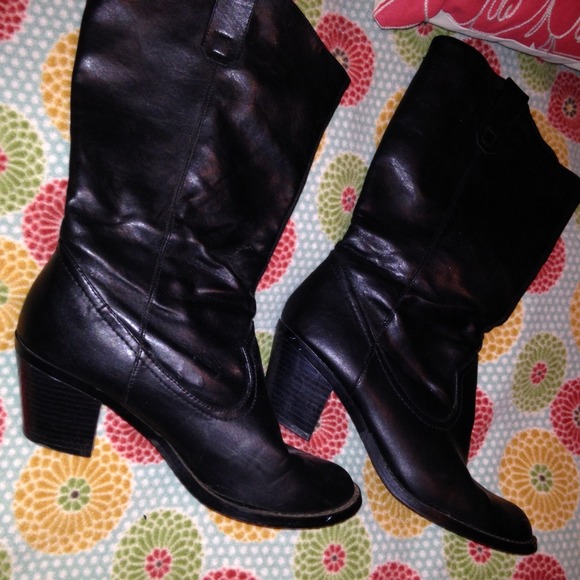 Women's boots