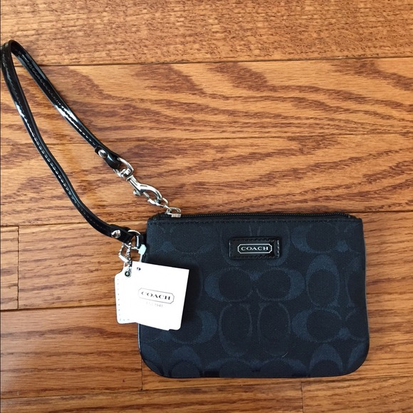 NWT Coach wristlet