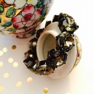 PM ED Pick 💐HP 4-25💐J. Crew  Statement Bracelet