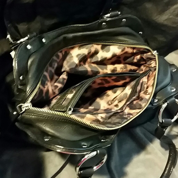 Oslo metal trim done satchel by B. Makowsky - Picture 3 of 4