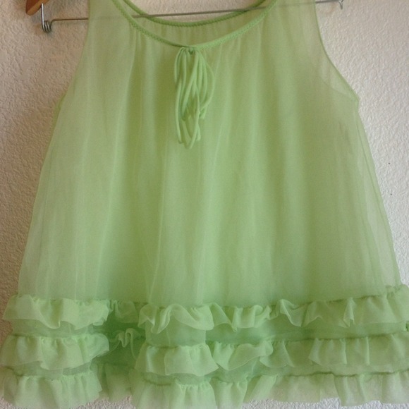 ๐SOLD๐ 60s vintage ruffle nightie top - Picture 2 of 3