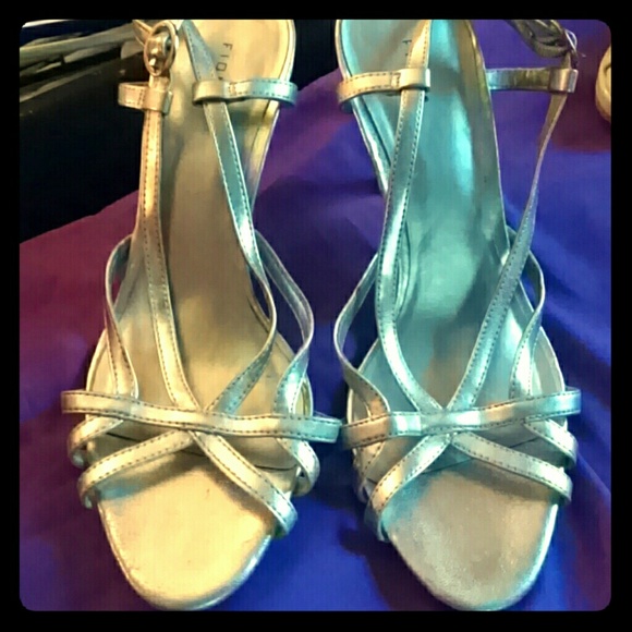 2 1/2 inch heels