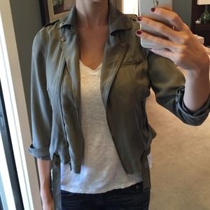 🚫sold🚫Silk army green cropped jacket