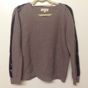 Mauve crew neck pullover with faux leather accents