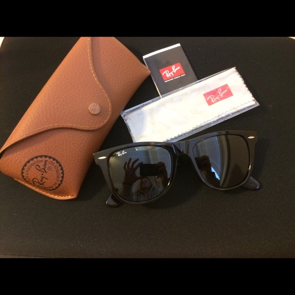 RAY BAN WAYFARER