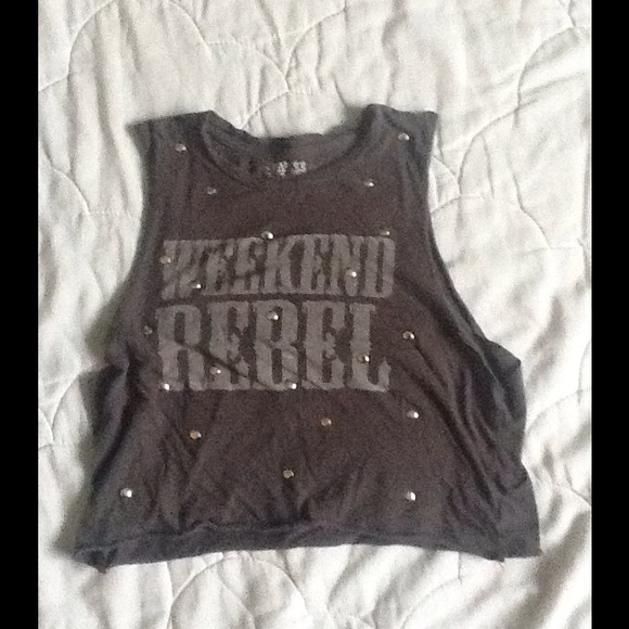 Grey crop top