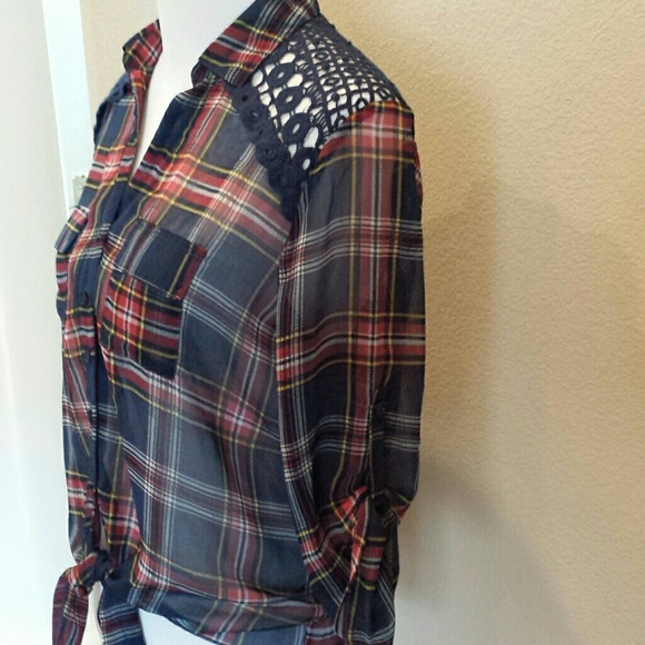 ***SOLD*** Plaid and Lace Top - Picture 3 of 4