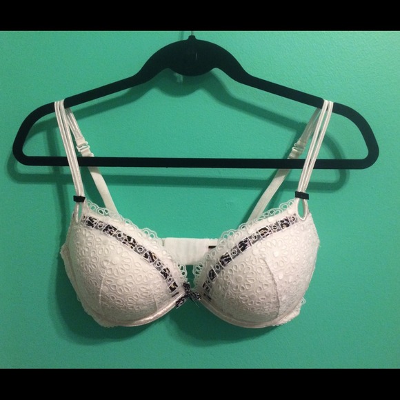 The Gorgeous Pushup Victoria's Secret Bra