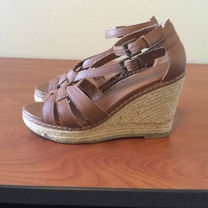 Old Navy chestnut leather and rope summer wedges
