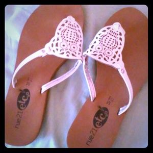 Owl sandals