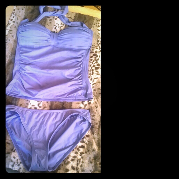 2 piece tankini.*all reasonable offers considered*