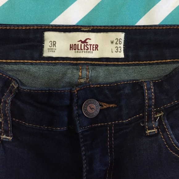 Skinny Hollister Jeans - Picture 4 of 4
