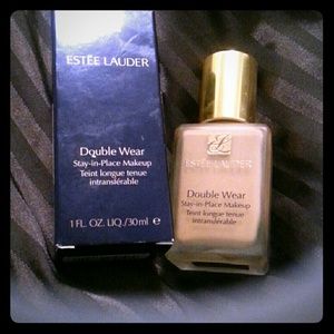 AUTHENTIC ESTEE LAUDER DOUBLE WEAR FOUNDATION