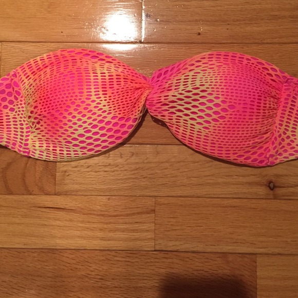 Bright colored bandue push up bikini - Picture 2 of 4